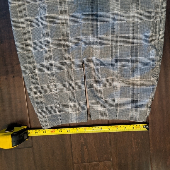 Cute Plaid Drape Skirt - Picture 7 of 8